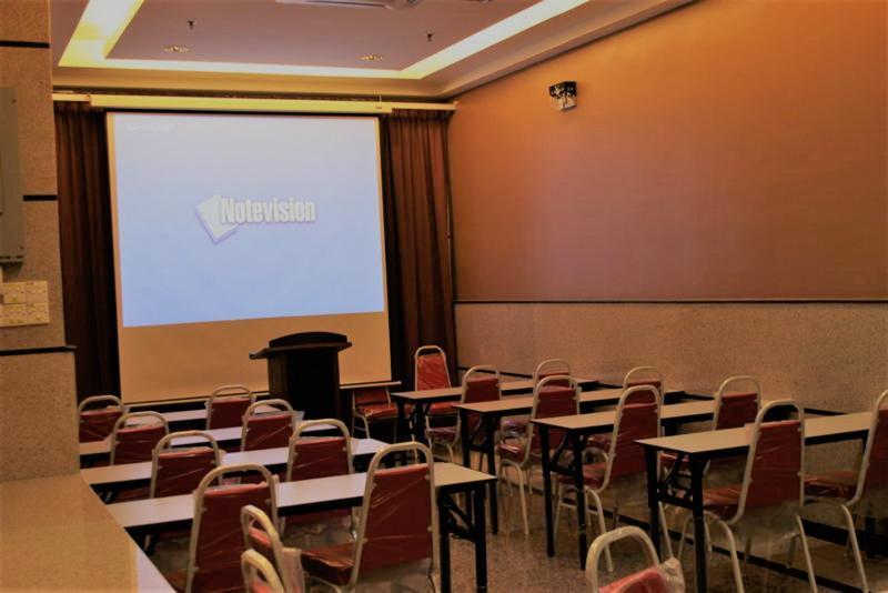 Family Hotel Κλάνγκ Εξωτερικό φωτογραφία