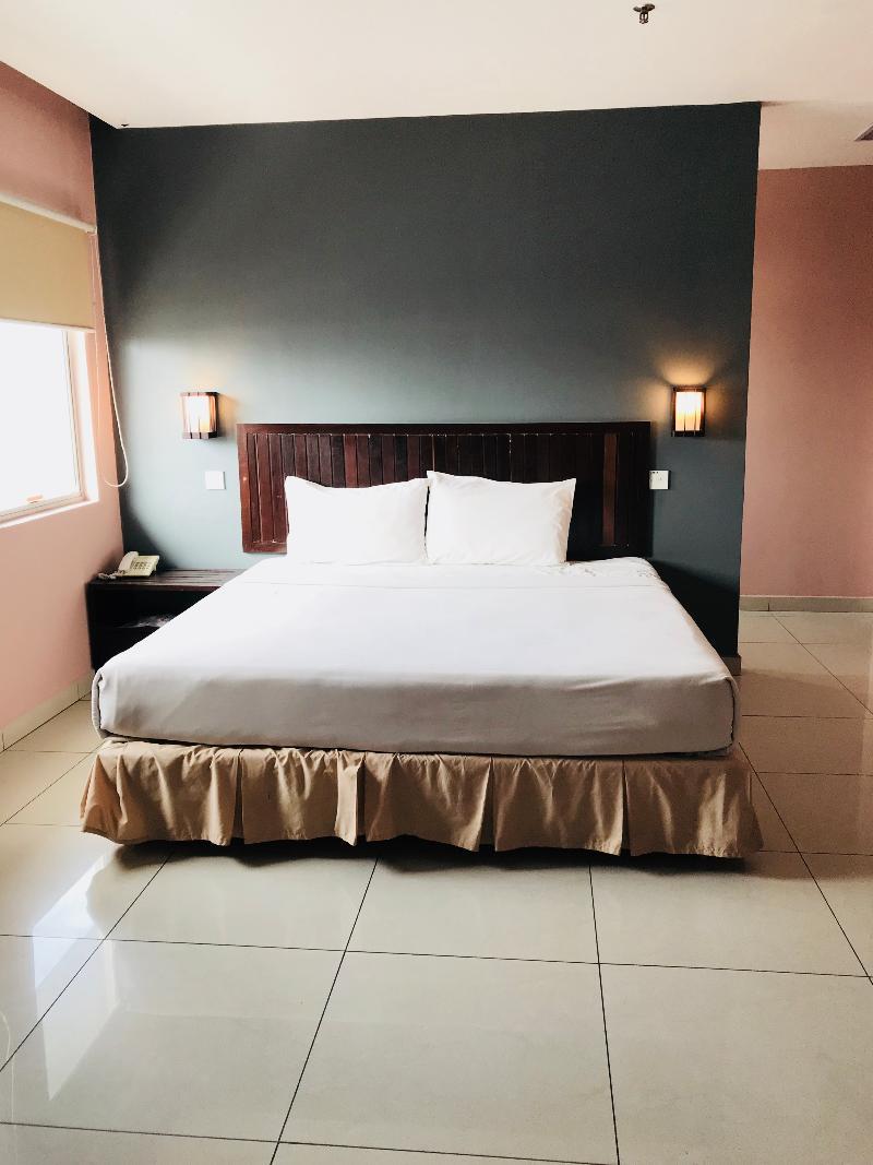 Family Hotel Κλάνγκ Εξωτερικό φωτογραφία