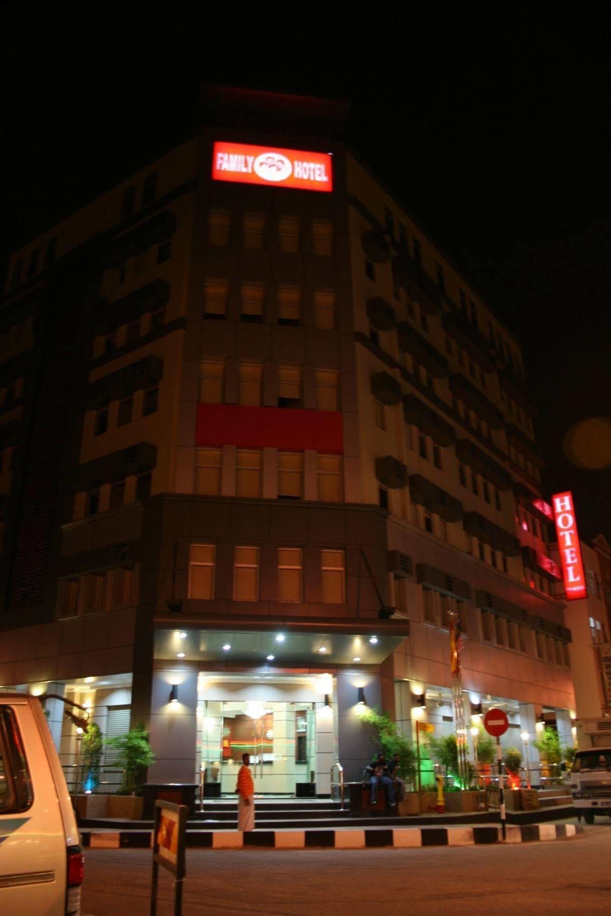 Family Hotel Κλάνγκ Εξωτερικό φωτογραφία