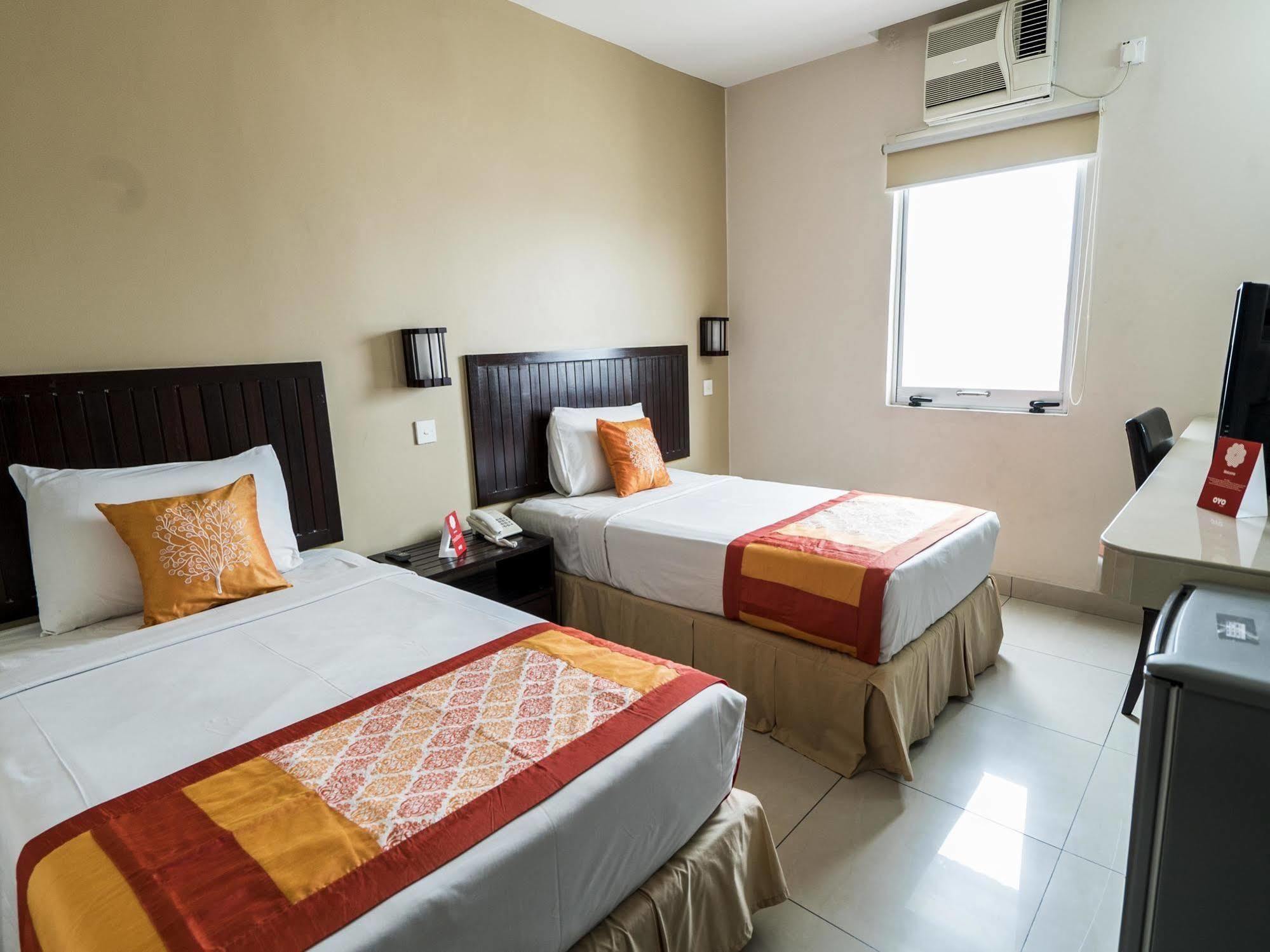 Family Hotel Κλάνγκ Εξωτερικό φωτογραφία